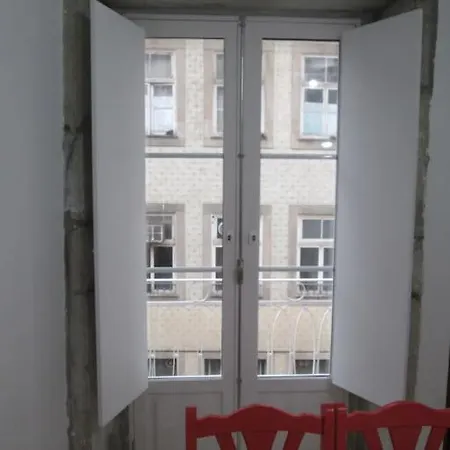 Bridge D. Luis 3º Apartment