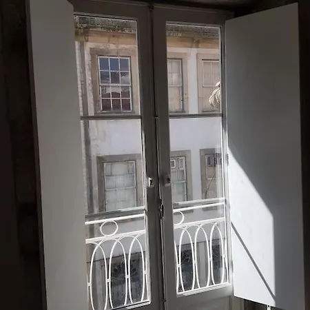 Bridge D. Luis 3º Apartment